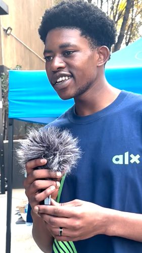 ae8aadebf64a21e33da743090023619f.00_02_10_01.Still003